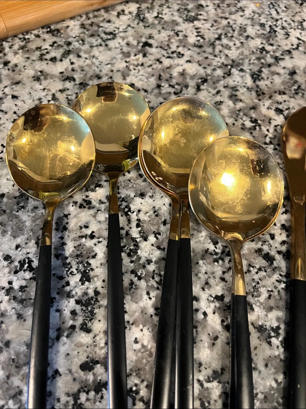 No brand elegant gold